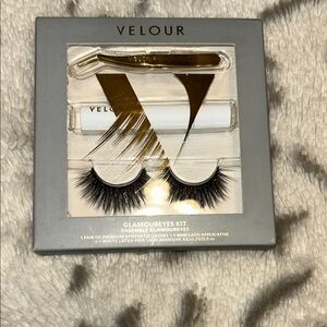 Glamoureyes Kit - Black Faux Mink Lashes with White Adhesive